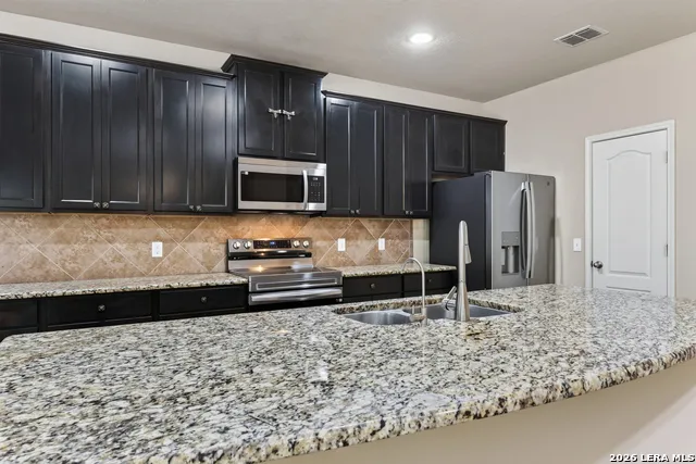 10307 Walnut Crest San Antonio, TX 78245