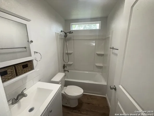 219 MOHAWK ST San Antonio, TX 78211