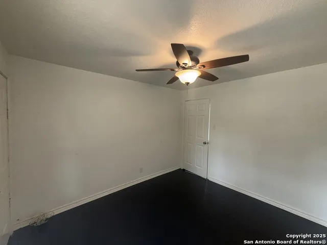 219 MOHAWK ST San Antonio, TX 78211