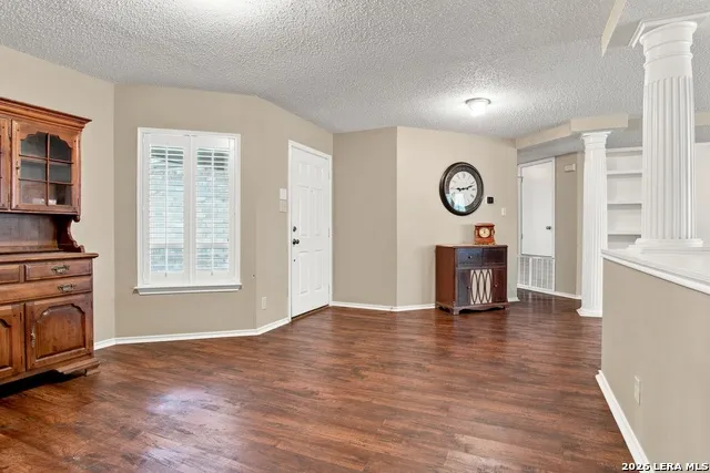 18635 Creekside Pass San Antonio, TX 78259