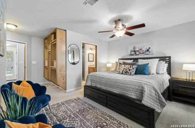 904 ORANGE ST Fredericksburg, TX 78624