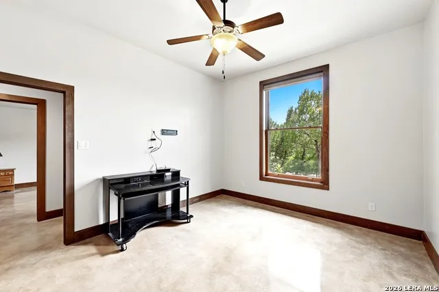 158 Condor San Marcos, TX 78666