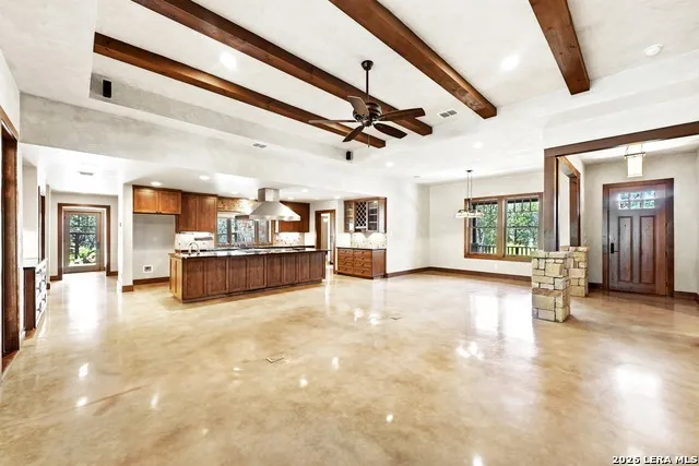 158 Condor San Marcos, TX 78666