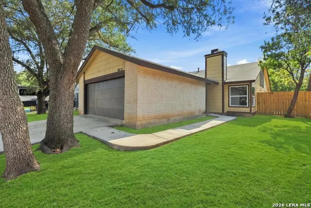 8012 LAUREL BND San Antonio, TX 78250