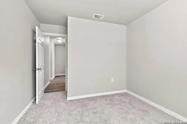 8012 LAUREL BND San Antonio, TX 78250