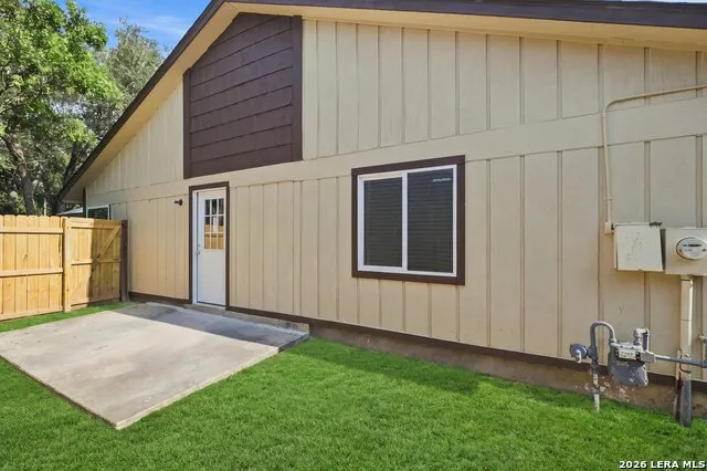 8012 LAUREL BND San Antonio, TX 78250