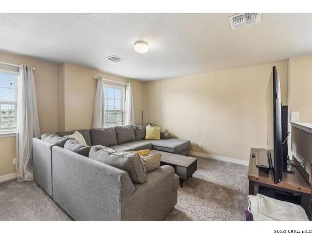 2727 WHEATFIELD WAY New Braunfels, TX 78130