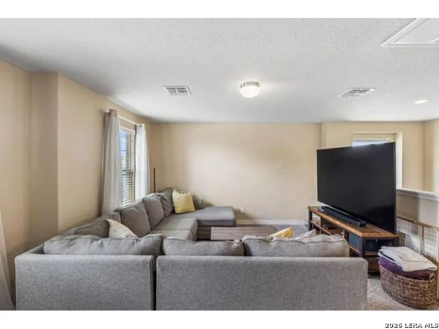 2727 WHEATFIELD WAY New Braunfels, TX 78130