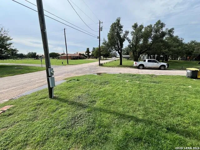 138 Third St Harper, TX 78631