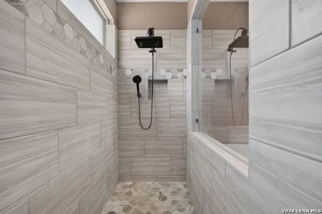 2108 THAYER CV San Antonio, TX 78253