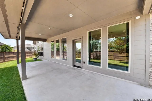 2108 THAYER CV San Antonio, TX 78253