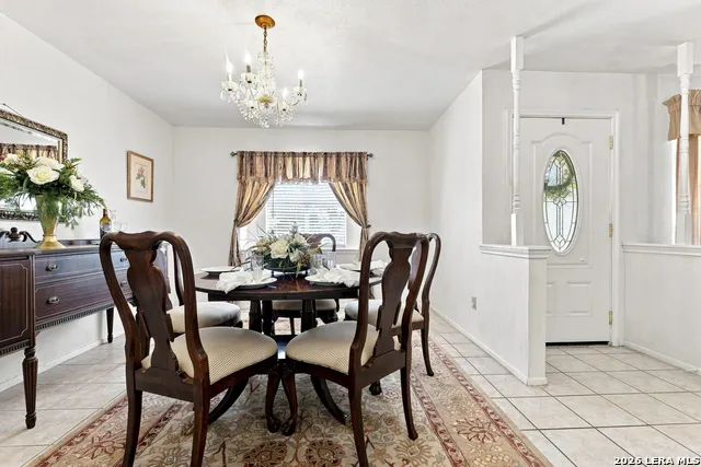 341 ORIENTE DR Pleasanton, TX 78064