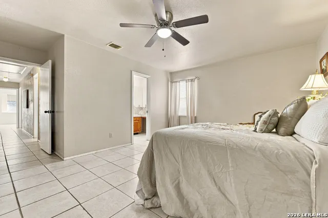 341 ORIENTE DR Pleasanton, TX 78064