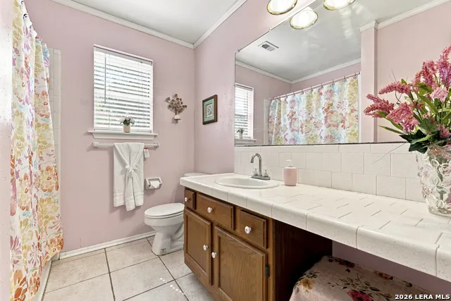 341 ORIENTE DR Pleasanton, TX 78064