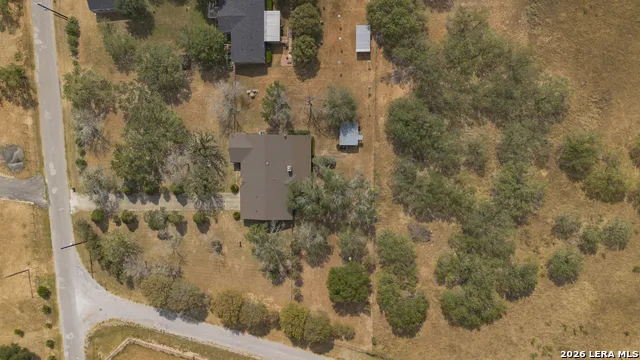 341 ORIENTE DR Pleasanton, TX 78064