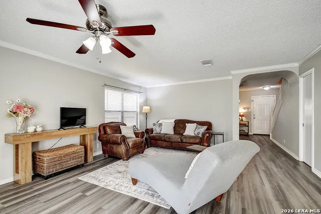 9202 VICTORY PASS DR San Antonio, TX 78240