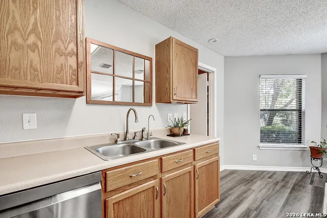 9202 VICTORY PASS DR San Antonio, TX 78240