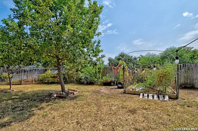 9202 VICTORY PASS DR San Antonio, TX 78240