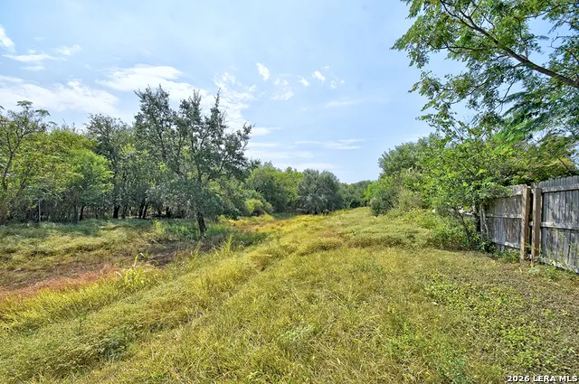 9202 VICTORY PASS DR San Antonio, TX 78240