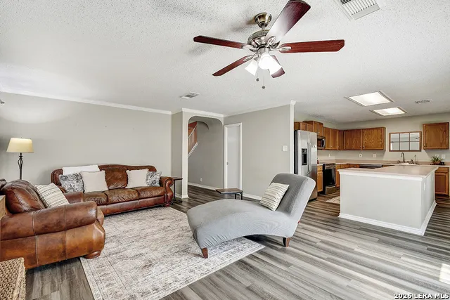 9202 VICTORY PASS DR San Antonio, TX 78240