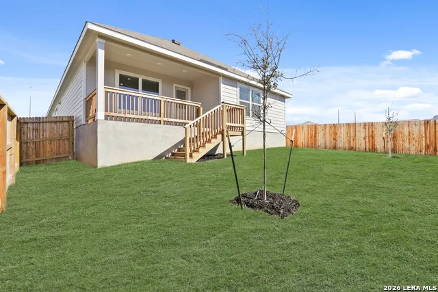 118 High Fence Road San Antonio, TX 78245