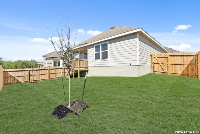 118 High Fence Road San Antonio, TX 78245