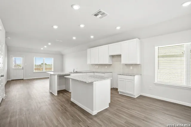 118 High Fence Road San Antonio, TX 78245