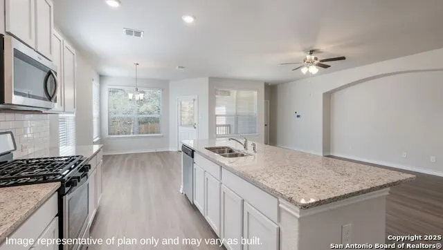 20923 Streamlet End San Antonio, TX 78266