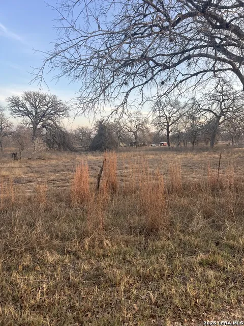 475 ROEMER Floresville, TX 78114