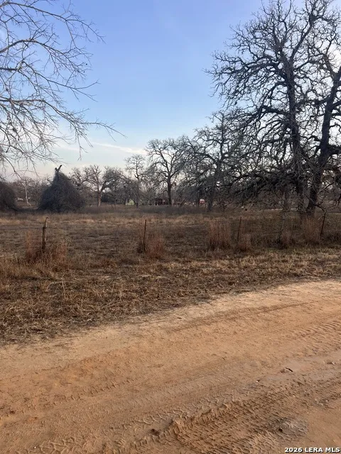 475 ROEMER Floresville, TX 78114