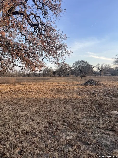475 ROEMER Floresville, TX 78114