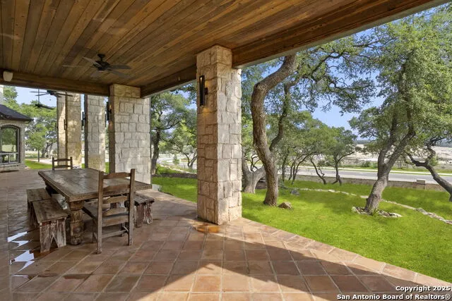 113 Carino Cv Boerne, TX 78006