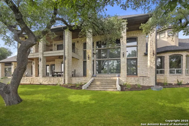 113 Carino Cv Boerne, TX 78006