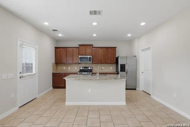 11538 Pelican Pass San Antonio, TX 78221