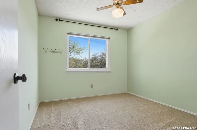 15626 Knollhollow San Antonio, TX 78247
