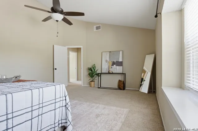 15626 Knollhollow San Antonio, TX 78247