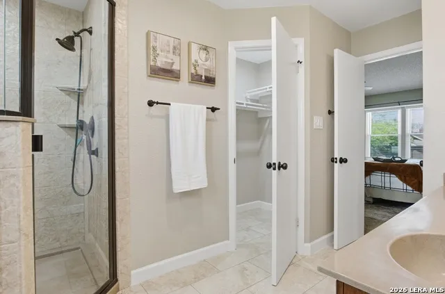 15626 Knollhollow San Antonio, TX 78247