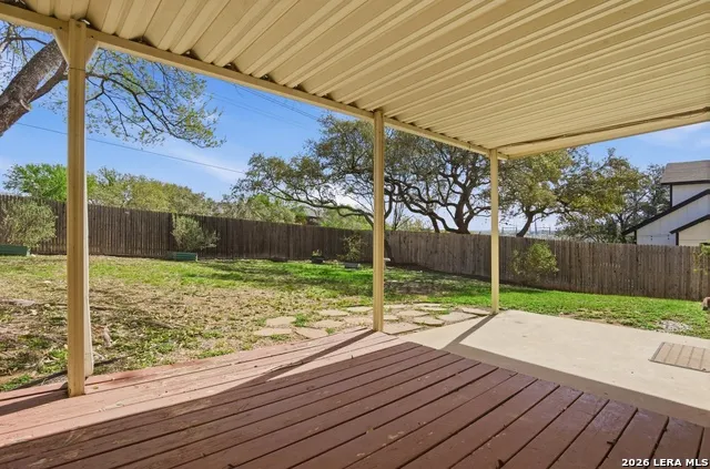 15626 Knollhollow San Antonio, TX 78247