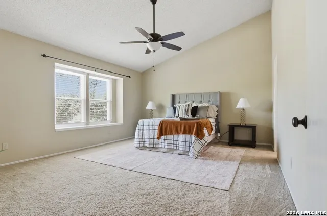 15626 Knollhollow San Antonio, TX 78247