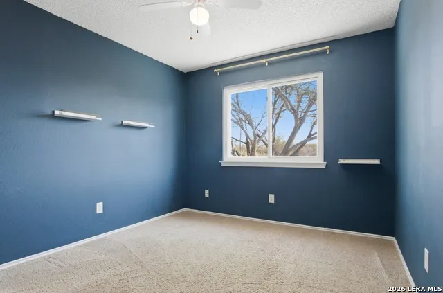 15626 Knollhollow San Antonio, TX 78247