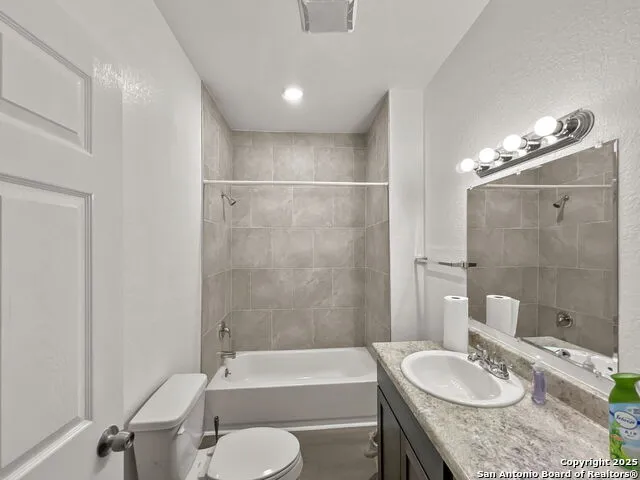 214 Preston Avenue San Antonio, TX 78210