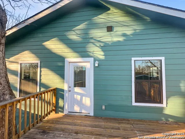214 Preston Avenue San Antonio, TX 78210