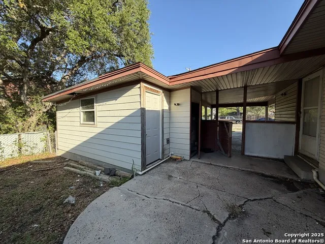 218 Graham Kenedy, TX 78119