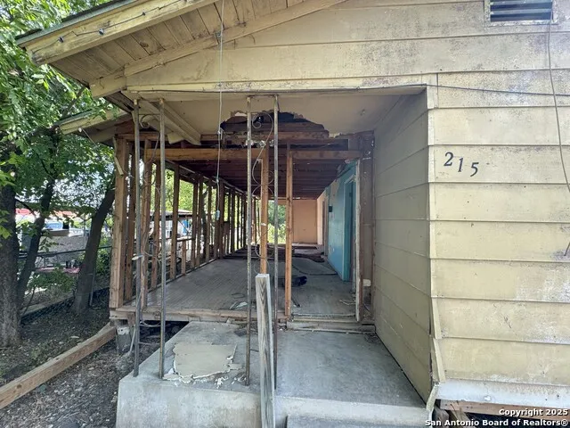 215 REHMANN ST San Antonio, TX 78204