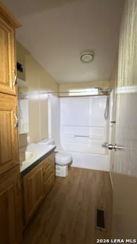 309 Hickory Run La Vernia, TX 78121