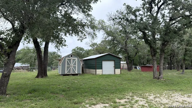 309 Hickory Run La Vernia, TX 78121