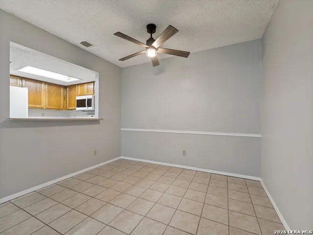 8709 Stream Cir San Antonio, TX 78250