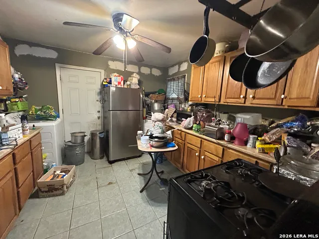 327 Hermitage San Antonio, TX 78223