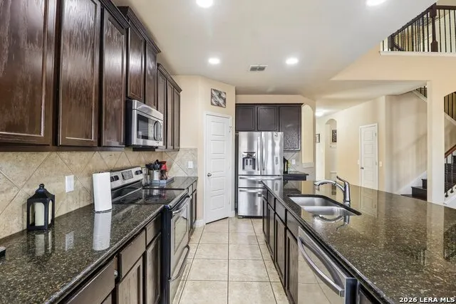 309 HIGHLAND PL Cibolo, TX 78108