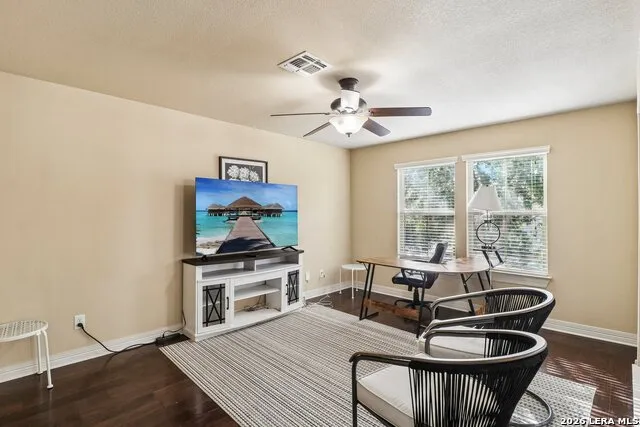 309 HIGHLAND PL Cibolo, TX 78108